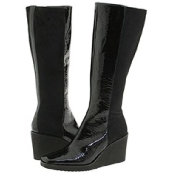 Donald J. Pilner Neda Patent Leather Wedge Boots - Picture 9 of 9